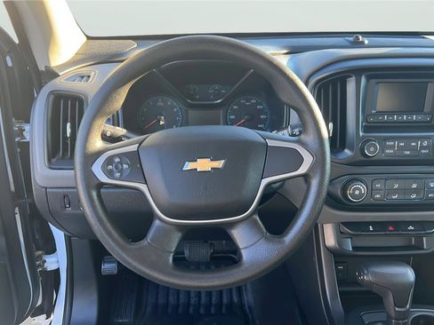 Used 2016 Chevrolet Colorado W/T w/ WT Convenience Package image 11