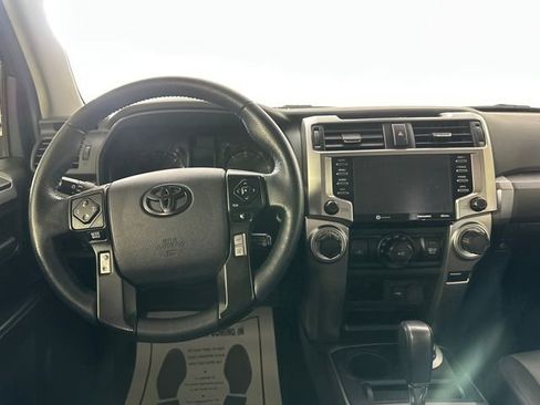 Used 2024 Toyota 4Runner SR5 Premium w/ Moonroof Package AWD/4WD image 15