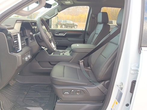 New 2026 GMC Sierra 2500 Denali w/ Denali Reserve Package image 6