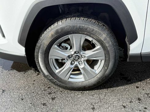 Certified 2025 Toyota RAV4 XLE AWD/4WD image 10