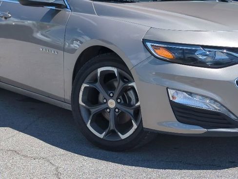 Used 2023 Chevrolet Malibu LT FWD image 2