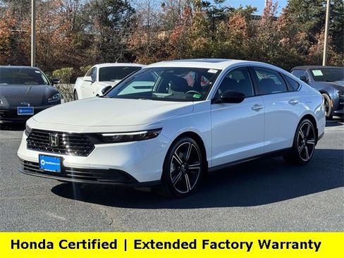 Used 2025 Honda Accord Sport image 4