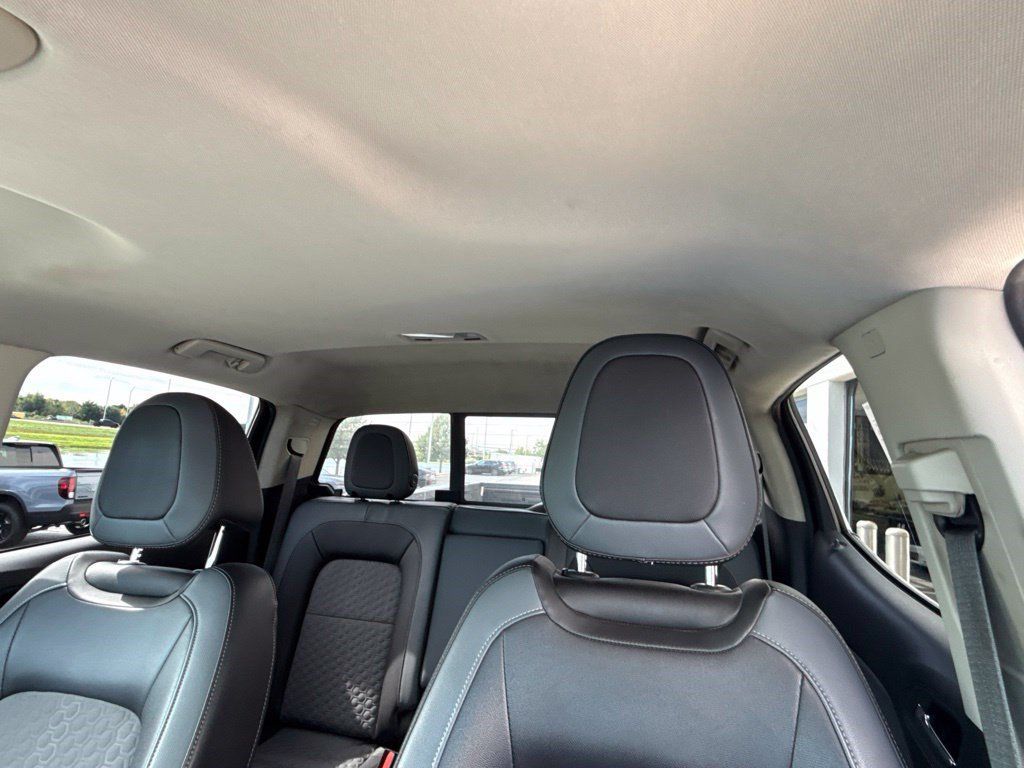 Used 2016 Chevrolet Colorado Z71 AWD/4WD image 11