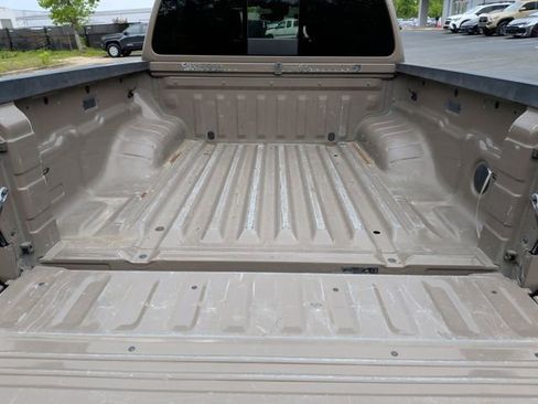 Used 2023 Nissan Frontier Pro-X w/ Tow Package RWD image 32