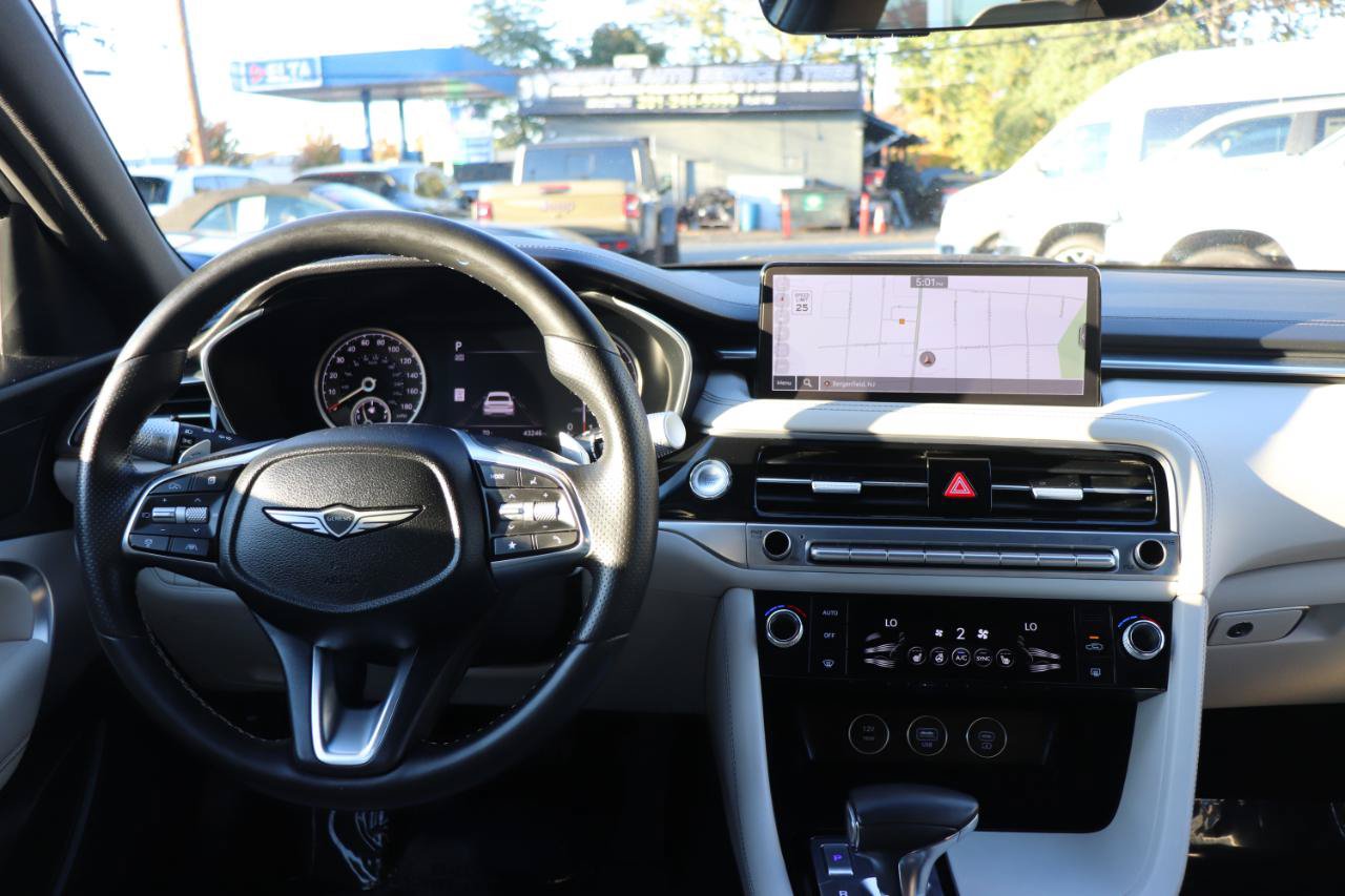 Used 2024 Genesis G70 2.5T AWD/4WD image 17