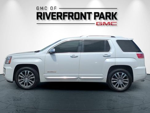 Used 2017 GMC Terrain Denali AWD/4WD image 6