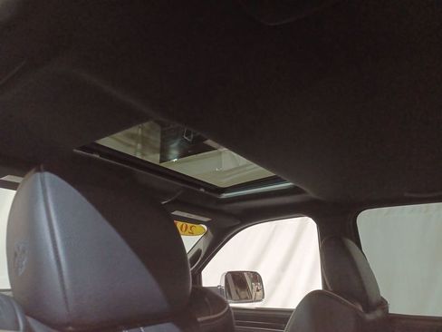 Used 2017 RAM 1500 Limited image 16