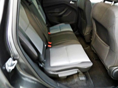 Used 2018 Ford Escape SE AWD/4WD image 15