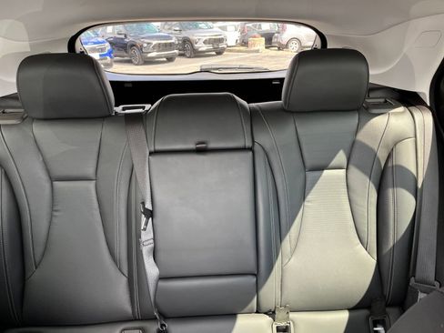 Used 2024 Buick Envision Preferred AWD/4WD image 38