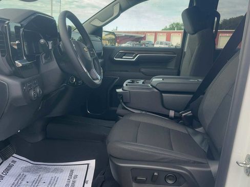 New 2026 Chevrolet Silverado 1500 LT w/ Z71 Off-Road Package AWD/4WD image 27