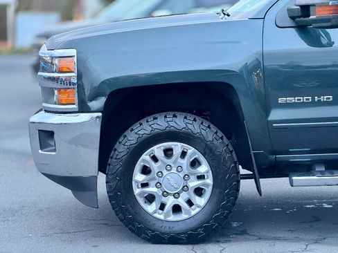 Used 2017 Chevrolet Silverado 2500 LT w/ LT Convenience Package image 14