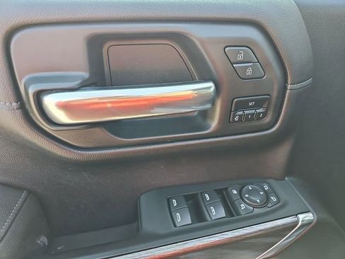 Used 2021 Chevrolet Silverado 1500 LTZ w/ LTZ Premium Package image 24