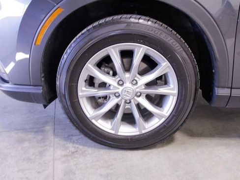 Used 2025 Honda CR-V EX image 11