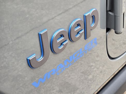 Used 2022 Jeep Wrangler Unlimited Rubicon 4xe w/ Steel Bumper Group image 12