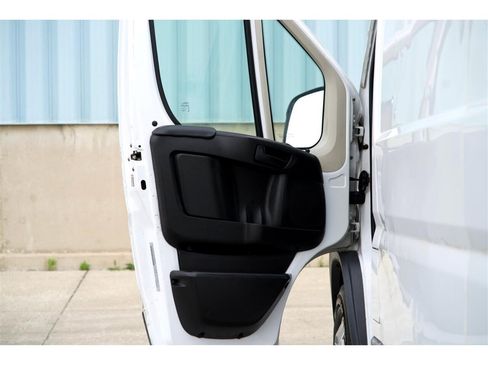 Used 2017 RAM ProMaster 2500 image 20