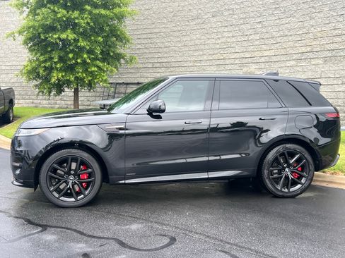 Used 2025 Land Rover Range Rover Sport Autobiography AWD/4WD image 19