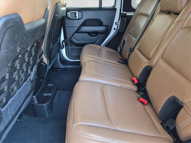 Used 2020 Jeep Wrangler Unlimited Rubicon AWD/4WD image 24