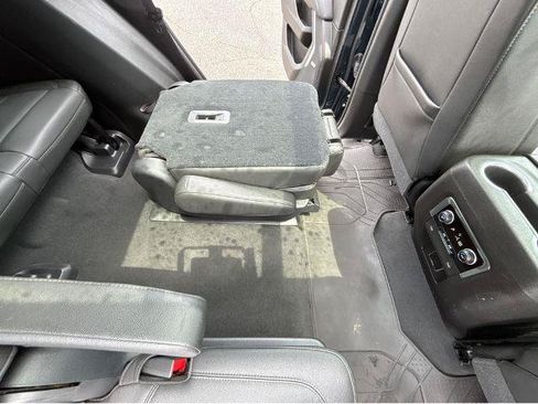 Used 2021 Chevrolet Tahoe LT AWD/4WD image 8
