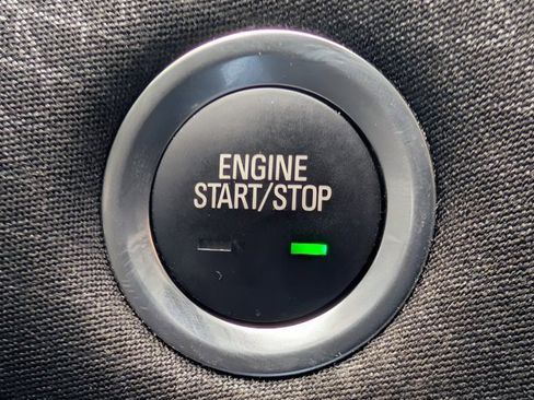 Used 2023 Chevrolet Malibu LT image 24