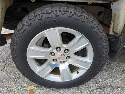 Used 2018 GMC Sierra 1500 2WD Double Cab w/ Elevation Edition image 16