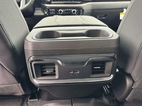 New 2026 GMC Sierra 1500 Elevation w/ Preferred Package AWD/4WD image 8