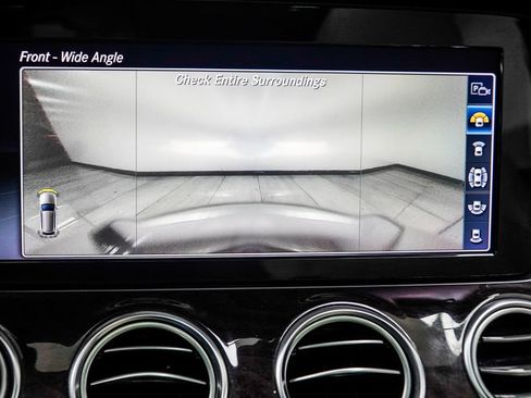 Used 2019 Mercedes-Benz E 450 4MATIC Wagon image 38