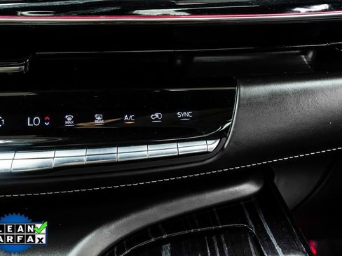 Used 2023 Cadillac Escalade ESV V AWD/4WD image 24