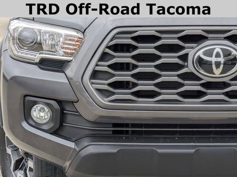 Used 2023 Toyota Tacoma TRD Off-Road image 3