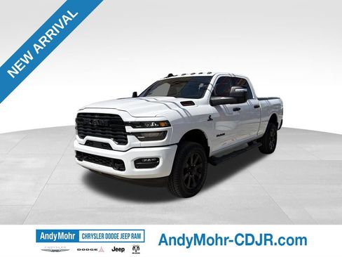 Used 2025 RAM 2500 Big Horn AWD/4WD image 3