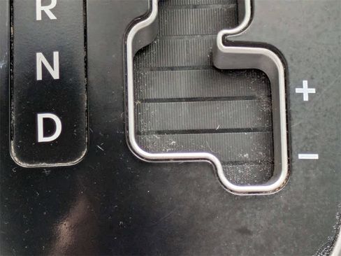 Used 2013 Hyundai Accent GLS image 22