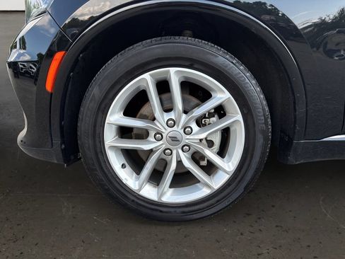 Used 2024 Dodge Durango GT RWD image 10