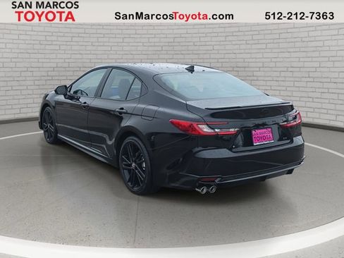 New 2026 Toyota Camry Hybrid image 7