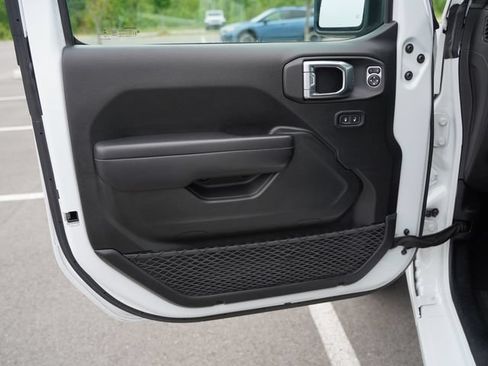 Used 2021 Jeep Wrangler Unlimited Sport AWD/4WD image 14