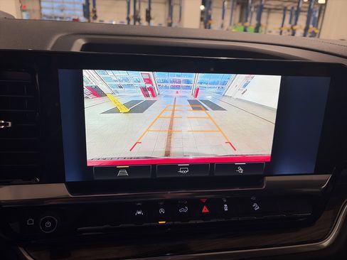 New 2026 Chevrolet Silverado 1500 LT image 20