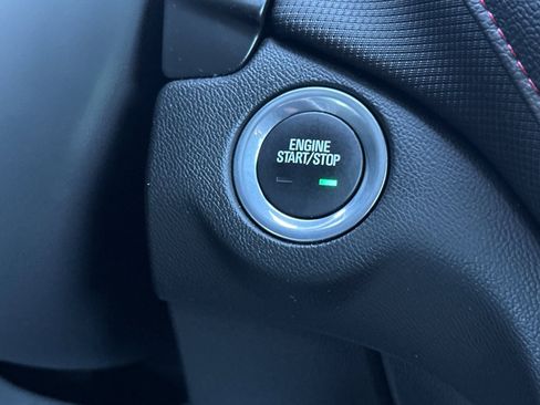 Used 2024 Chevrolet Equinox RS image 28