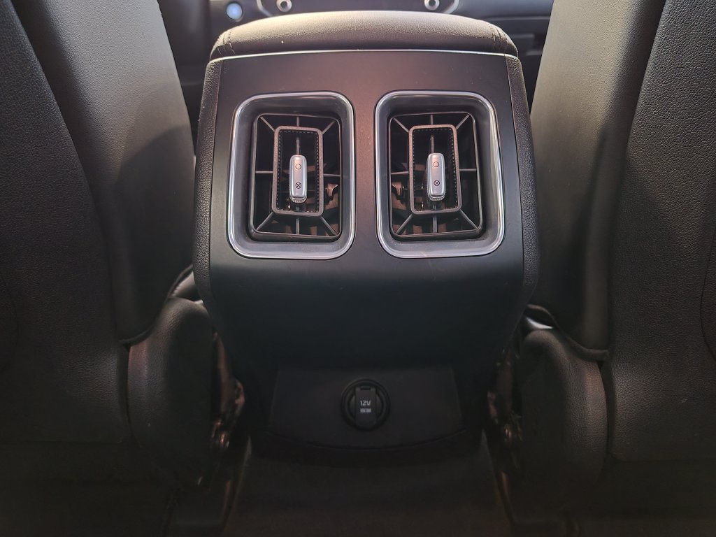 Used 2025 Kia Sorento EX AWD/4WD image 26
