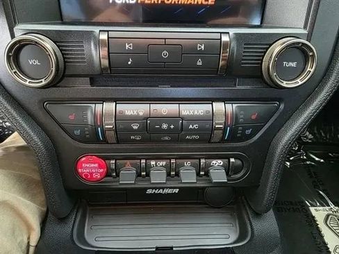 Used 2017 Ford Mustang Shelby GT350 RWD image 23