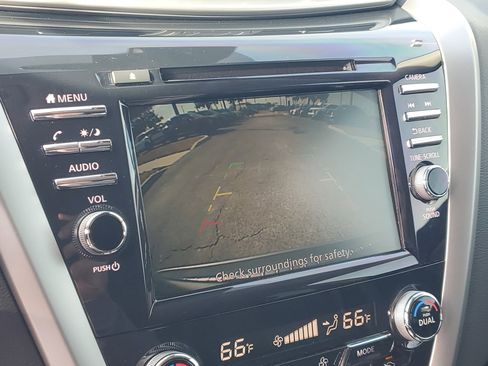 Certified 2022 Nissan Murano SV image 22