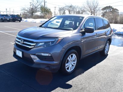 Certified 2017 Honda Pilot LX