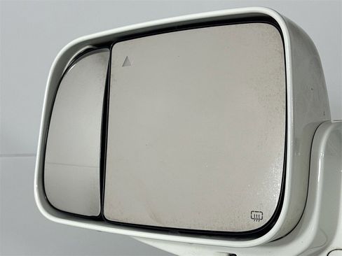 Used 2022 RAM 3500 Limited w/ Safety Group image 20