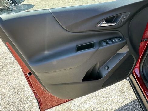 Certified 2023 Chevrolet Equinox LT image 17
