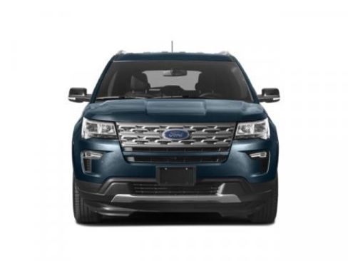 Used 2018 Ford Explorer XLT FWD image 4