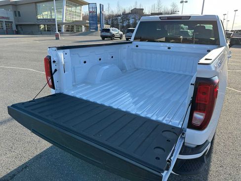 New 2026 GMC Sierra 1500 Elevation image 14