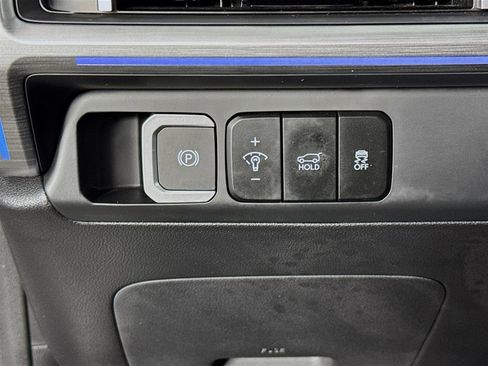 Used 2024 Hyundai Santa Fe Limited FWD image 11