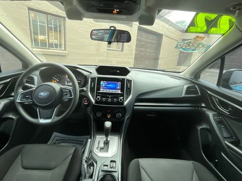 Used 2022 Subaru Impreza 2.0i Premium image 17