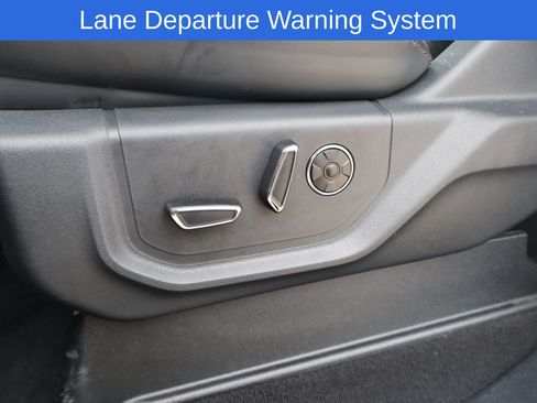 Used 2022 Ford F250 Platinum AWD/4WD image 12