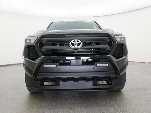 New 2026 Toyota Tacoma SR5 w/ SR5 Upgrade Package image 8