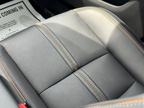 Certified 2025 MAZDA CX-50 AWD 2.5 S w/ Premium Plus Pkg image 17