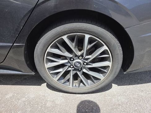 Used 2020 Hyundai Sonata Limited FWD image 10