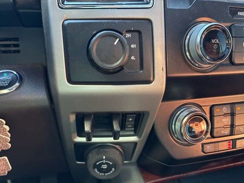 Used 2021 Ford F450 King Ranch w/ King Ranch Ultimate Package image 21